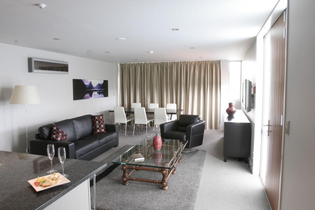 Central Apartments Метвен Стая снимка